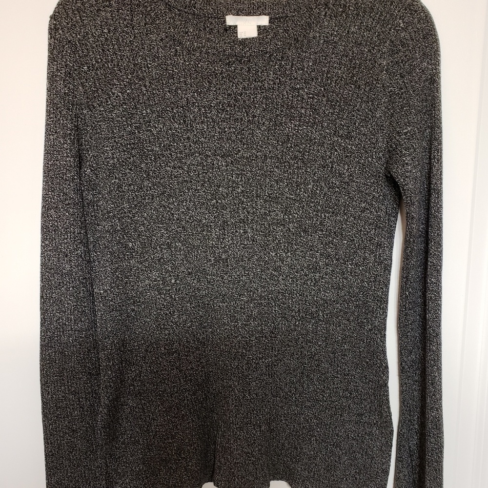 H & M Medium Gray Sweater